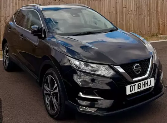 Nissan Qashqai 1.5 dCi N-Connecta Euro 6 (s/s) 5dr