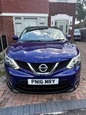 Nissan Qashqai 1.2 DIG-T N-Connecta 2WD Euro 6 (s/s) 5dr