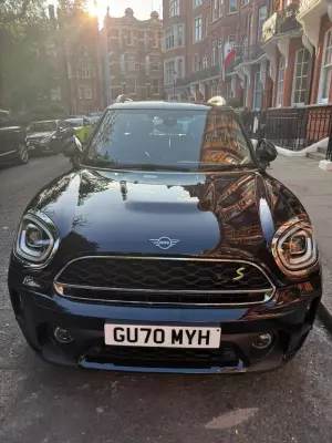 MINI Countryman 1.5 10kWh Cooper SE Exclusive Auto ALL4 Euro 6 (s/s) 5dr