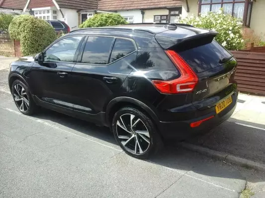 Volvo XC40 1.5h T5 Twin Engine Recharge 10.7kWh R-Design Pro Auto Euro 6 (s/s) 5dr