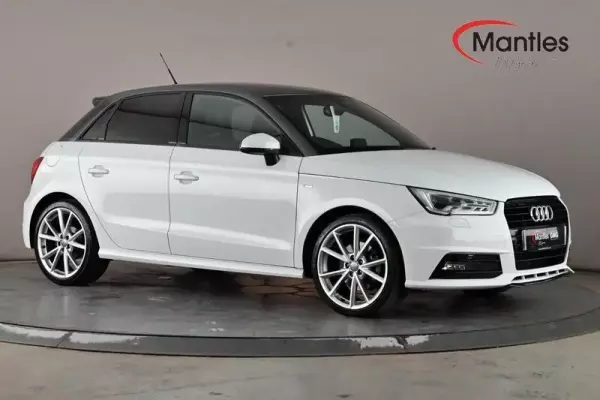 Audi A1 1.4 TFSI CoD Black Edition Sportback Euro 6 (s/s) 5dr (Nav)