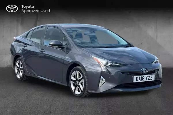 Toyota Prius 1.8 VVT-h Business Edition Plus CVT Euro 6 (s/s) 5dr (15in Alloy)
