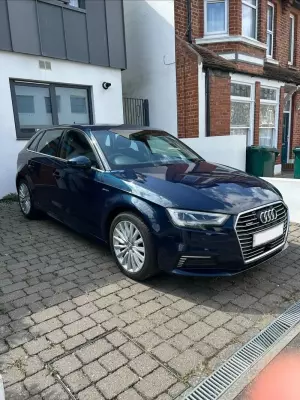 Audi A3 1.4 TFSI e-tron Sportback e-S Tronic Euro 6 5dr 8.8kWh