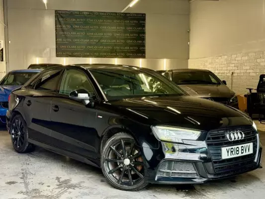 Audi A3 1.5 TFSI CoD Black Edition S Tronic Euro 6 (s/s) 4dr