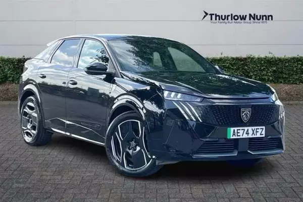 Peugeot E-3008 73kWh GT Auto 5dr (11kW Charger)