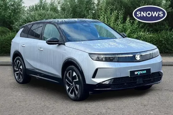 Vauxhall Grandland Electric 73kWh GS Auto 5dr