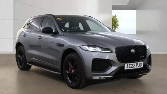 Jaguar F-PACE 2.0 P400e 17.1kWh R-Dynamic Black Auto AWD Euro 6 (s/s) 5dr