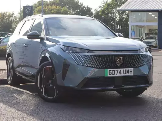 Peugeot E-5008 73kWh GT Auto 5dr (11kW Charger)