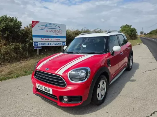 MINI Countryman 2.0 Cooper D Classic ALL4 Euro 6 (s/s) 5dr