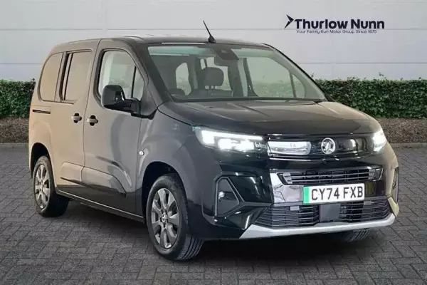 Vauxhall Combo Life Electric 52kWh Ultimate Auto 5dr (11kW Charger)