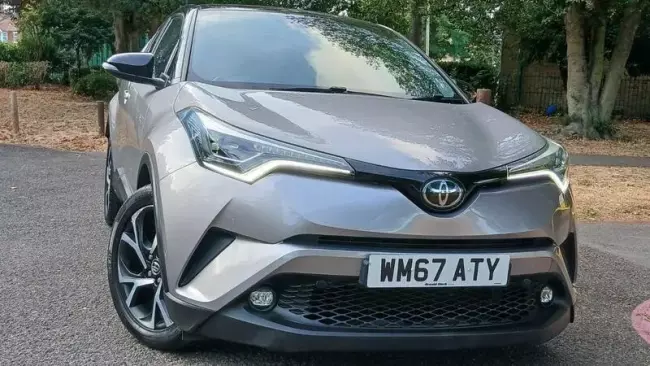 Toyota C-HR 1.2 VVT-i Dynamic Euro 6 (s/s) 5dr