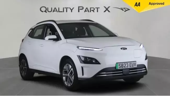 Hyundai KONA 39kWh SE Connect Auto 5dr (10.5kW Charger)