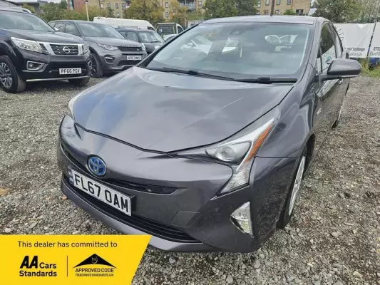 Toyota Prius 1.8 VVT-h Excel CVT Euro 6 (s/s) 5dr (15in Alloy)