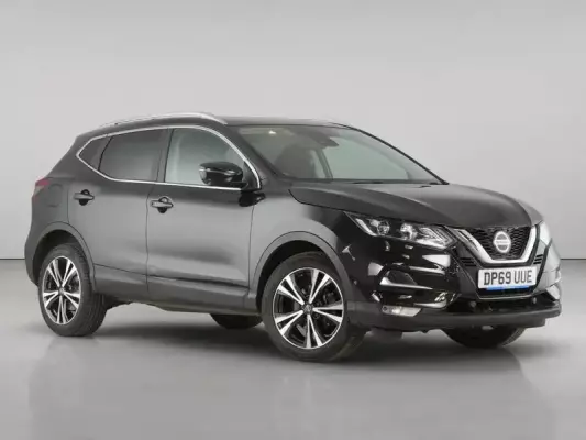 Nissan Qashqai 1.3 DIG-T N-Connecta Euro 6 (s/s) 5dr