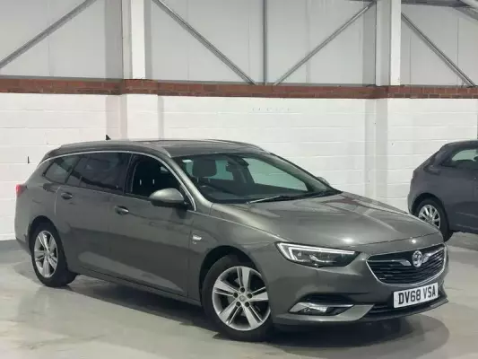 Vauxhall Insignia 1.6 Turbo D ecoTEC BlueInjection Elite Nav Sports Tourer Euro 6 (s/s) 5dr