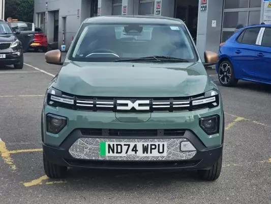 Dacia Spring 65 26.8kWh EXTREME Auto 5dr