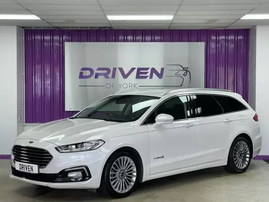 Ford Mondeo 2.0 TiVCT Titanium Edition CVT Euro 6 (s/s) 5dr (17 inch Alloys)