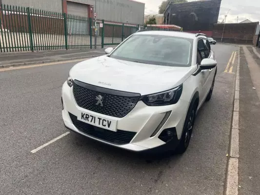 Peugeot 2008 1.5 BlueHDi Allure Premium Euro 6 (s/s) 5dr