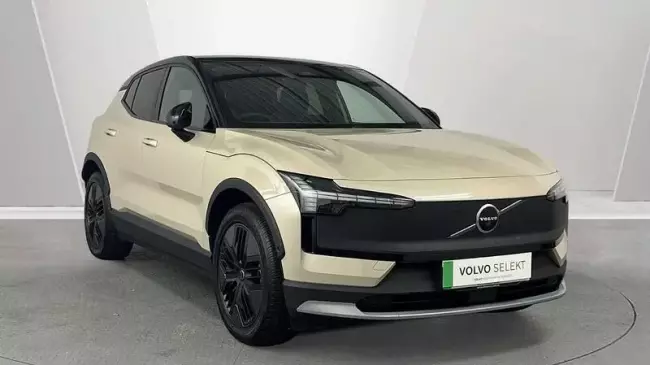 Volvo EX30 Cross Country Twin Performance 69kWh Ultra Auto AWD 5dr