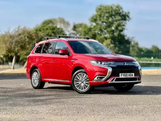 Mitsubishi Outlander 2.4h TwinMotor 13.8kWh 4h CVT 4WD Euro 6 (s/s) 5dr