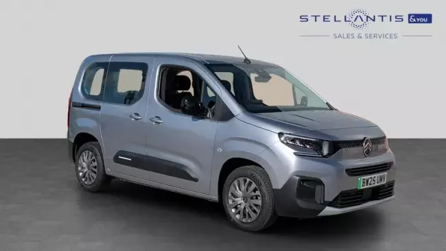 Citroen e-Berlingo 52kWh PLUS M Auto 5dr (11kW Charger)