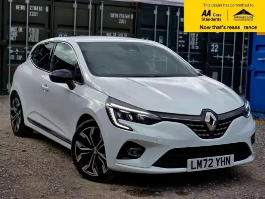 Renault Clio 1.6 E-TECH Techno Auto Euro 6 (s/s) 5dr