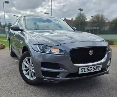 Jaguar F-PACE 2.0 D180 Prestige Euro 6 (s/s) 5dr