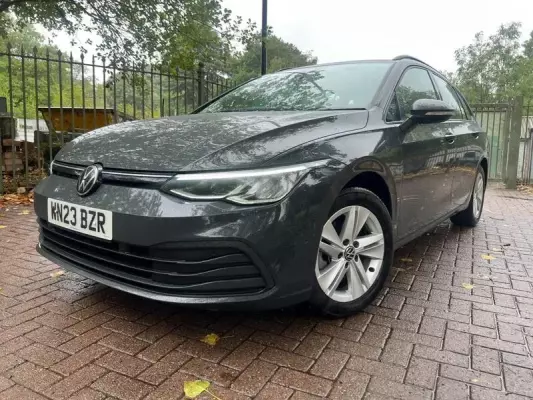 Volkswagen Golf 1.5 eTSI MHEV Life DSG Euro 6 (s/s) 5dr