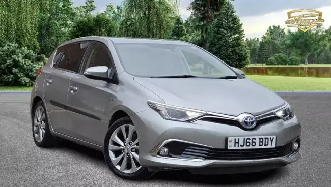 Toyota Auris 1.8 VVT-h Excel CVT Euro 6 (s/s) 5dr