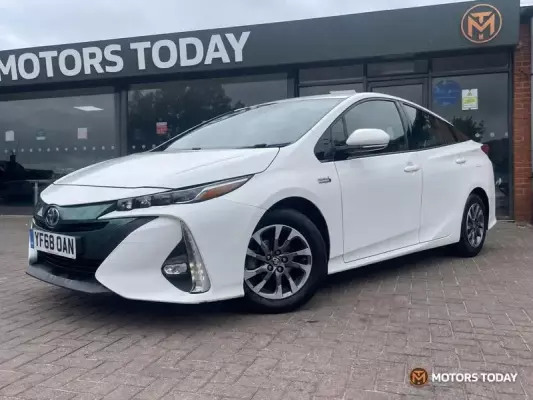 Toyota Prius 1.8 VVT 8.8kWh Business Edition Plus CVT Euro 6 (s/s) 5dr