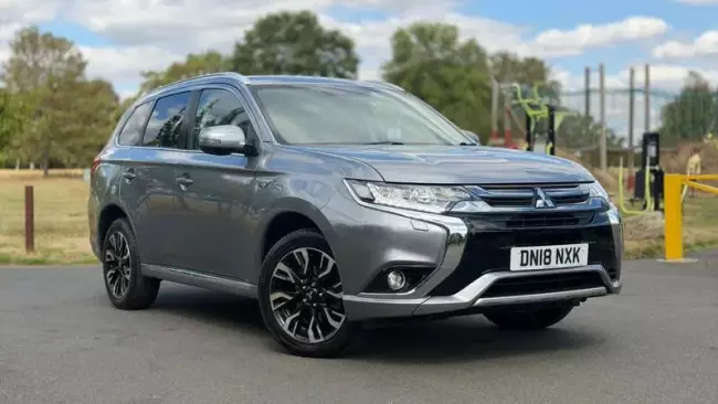 Mitsubishi Outlander 2.0h 12kWh 4h CVT 4WD Euro 6 (s/s) 5dr
