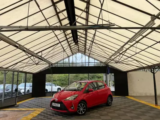 Toyota Yaris 1.5 VVT-i Icon Tech Euro 6 5dr