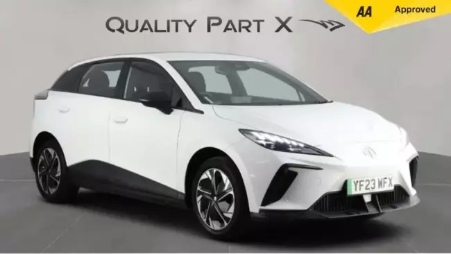 MG MG4 51kWh SE Auto 5dr