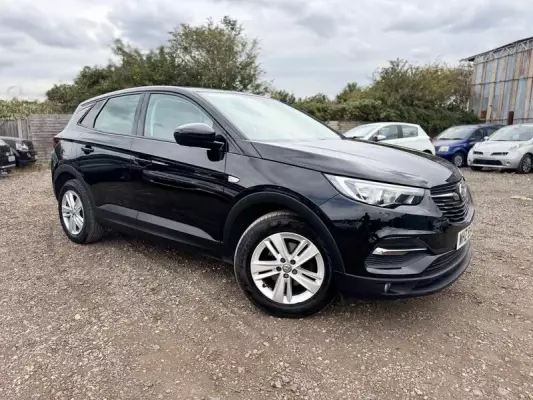 Vauxhall Grandland X 1.2 Turbo SE Euro 6 (s/s) 5dr