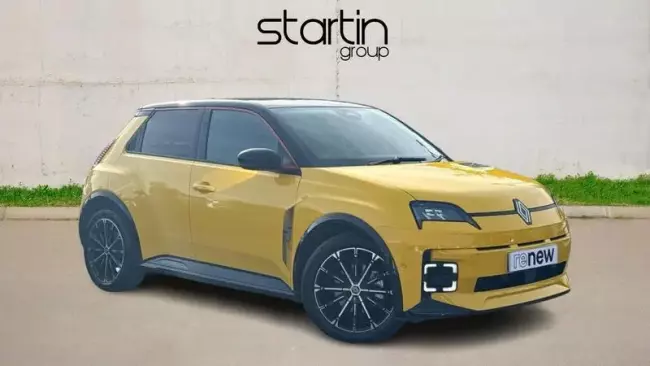 Renault 5 E-Tech electric comfort range 52kWh iconic five Auto 5dr