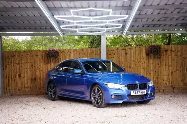 BMW 3 Series 3.0 330d M Sport Auto xDrive Euro 6 (s/s) 4dr