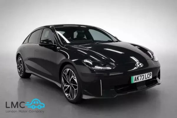 Hyundai IONIQ 6 77.4kWh Premium Auto 4dr