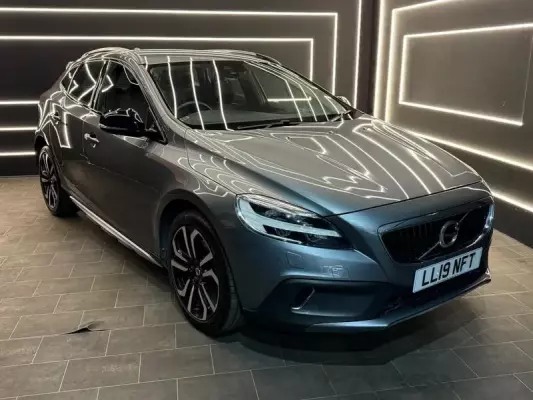 Volvo V40 Cross Country 1.5 T3 GPF Pro Auto Euro 6 (s/s) 5dr