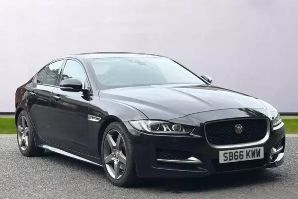 Jaguar XE 2.0d R-Sport Auto Euro 6 (s/s) 4dr