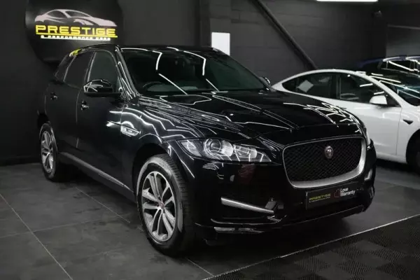 Jaguar F-PACE 2.0 D180 R-Sport Auto AWD Euro 6 (s/s) 5dr