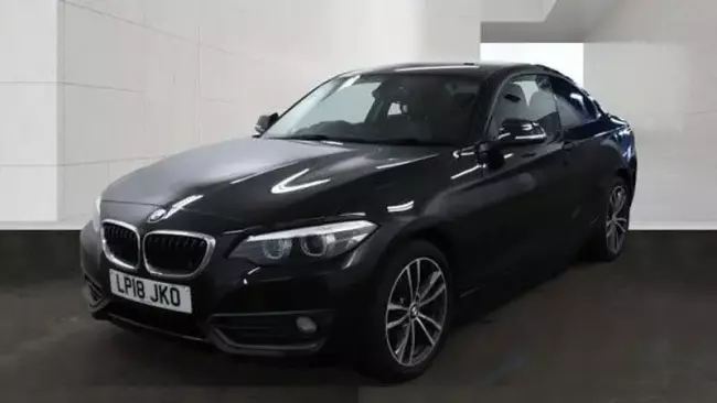 BMW 2 Series 2.0 220i Sport Auto Euro 6 (s/s) 2dr