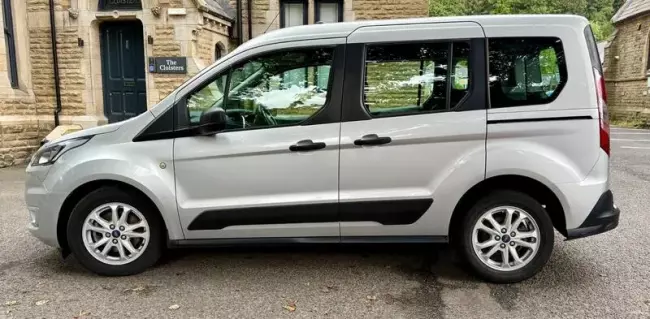 Ford Tourneo Connect 1.5 EcoBlue Zetec Euro 6 (s/s) 5dr