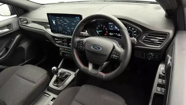 Ford Focus 1.0T EcoBoost ST-Line Euro 6 (s/s) 5dr