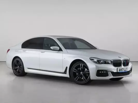 BMW 7 Series 3.0 730d M Sport Auto xDrive Euro 6 (s/s) 4dr