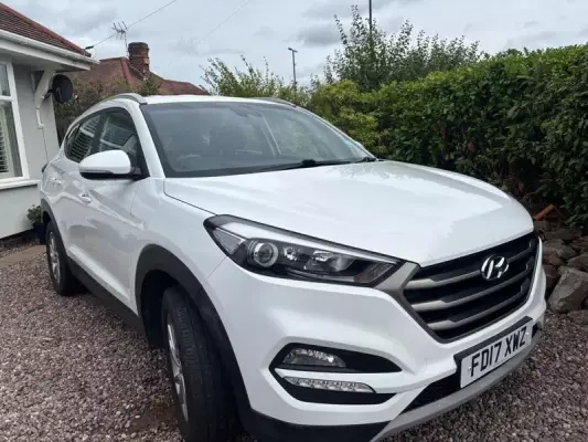 Hyundai TUCSON 1.7 CRDi Blue Drive SE Nav Euro 6 (s/s) 5dr