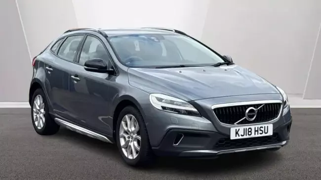 Volvo V40 Cross Country 1.5 T3 Pro Auto Euro 6 (s/s) 5dr