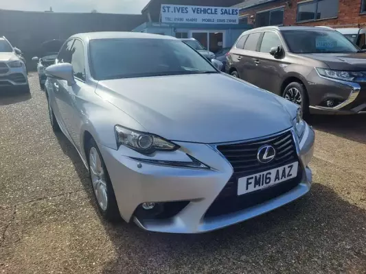 Lexus IS 2.5 300h Executive Edition E-CVT Euro 6 (s/s) 4dr