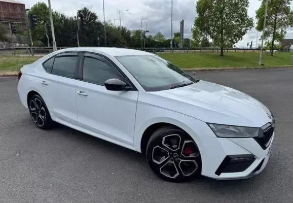 Skoda Octavia 1.4 TSI iV 13kWh vRS DSG Euro 6 (s/s) 5dr