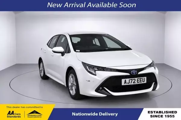 Toyota Corolla 1.8 VVT-h Icon Tech CVT Euro 6 (s/s) 5dr