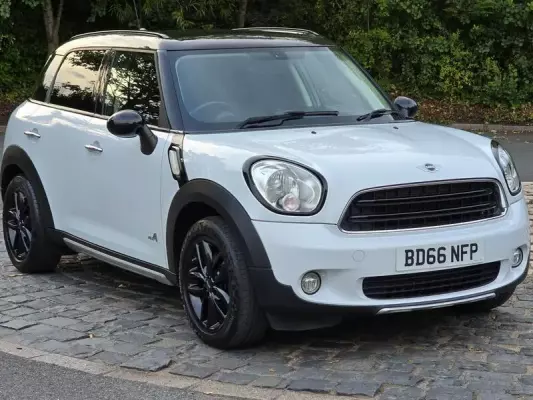 MINI Countryman 1.6 Cooper D ALL4 Euro 6 (s/s) 5dr